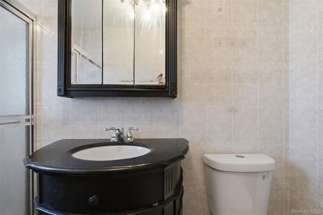 2925 Wallace Avenue, Bronx, NY 10467