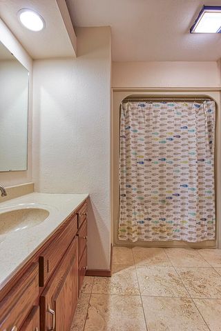 4370 E Whitehall Drive, Springfield, MO 65809