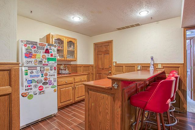 4370 E Whitehall Drive, Springfield, MO 65809