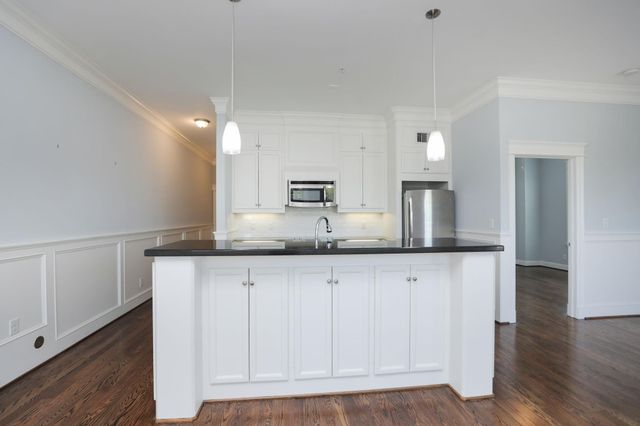 2802 Morrison Street 201, Houston, TX 77009