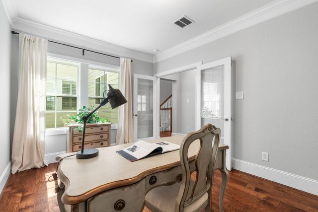 186 W Breezy Way, The Woodlands, TX 77380