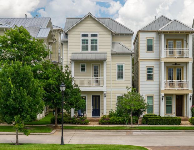 186 W Breezy Way, The Woodlands, TX 77380