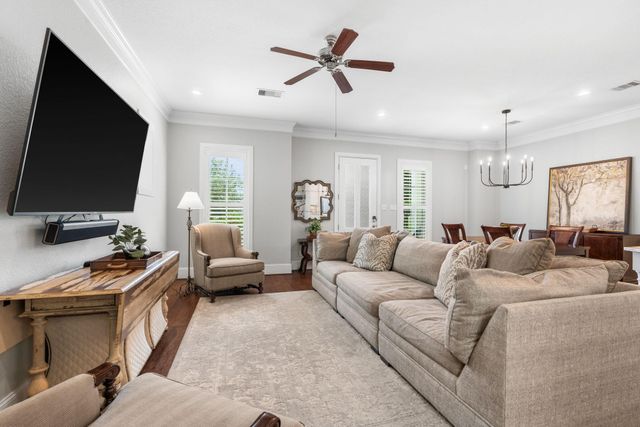 186 W Breezy Way, The Woodlands, TX 77380