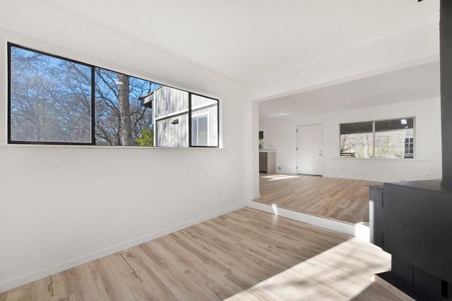 14522 Clear Creek Pl, Grass Valley, CA 95949