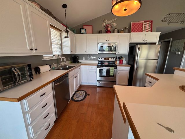 225 Irish Hills Road, Edgemont, AR 72044