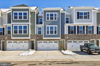 9389 EDENDERRY DR, Fredericksburg, VA 22408