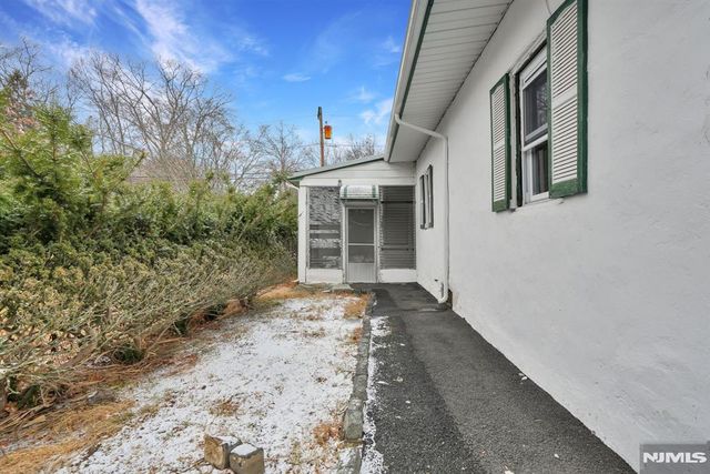 156 Graham Avenue, North Haledon, NJ 07508