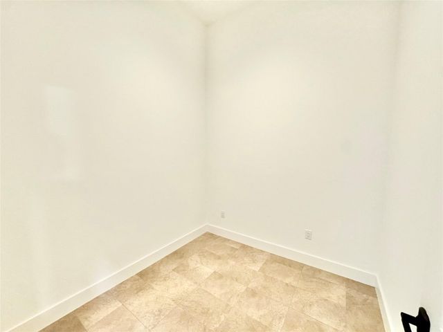 2102 Mechanic Street 106, Galveston, TX 77550