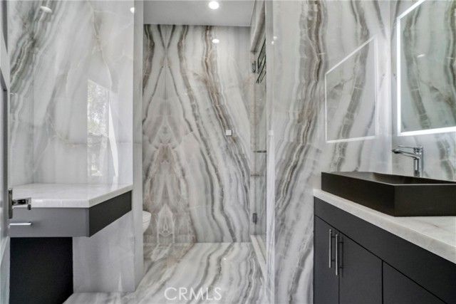 14347 Albers 207, Sherman Oaks, CA 91401