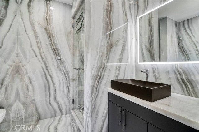 14347 Albers 207, Sherman Oaks, CA 91401