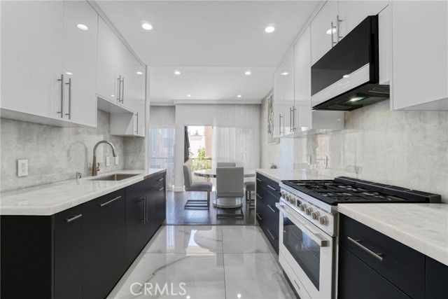14347 Albers 207, Sherman Oaks, CA 91401