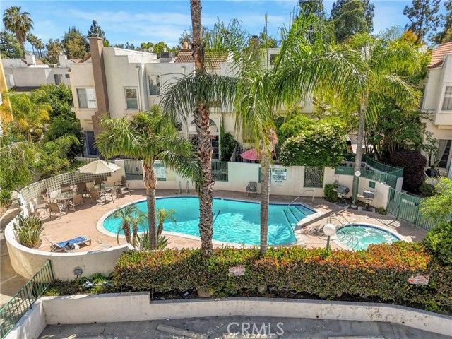 14347 Albers 207, Sherman Oaks, CA 91401