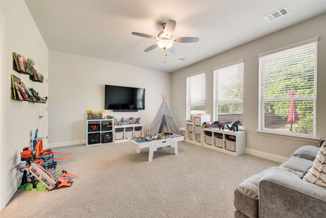 101 Oxford Court, Weatherford, TX 76088