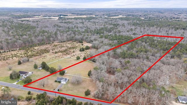 914 W MOSS MILL RD, Egg Harbor City, NJ 08215