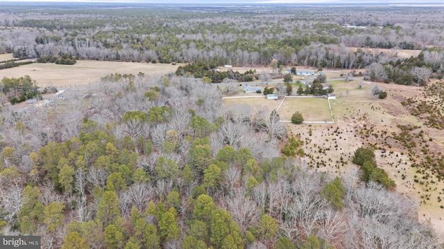 914 W MOSS MILL RD, Egg Harbor City, NJ 08215