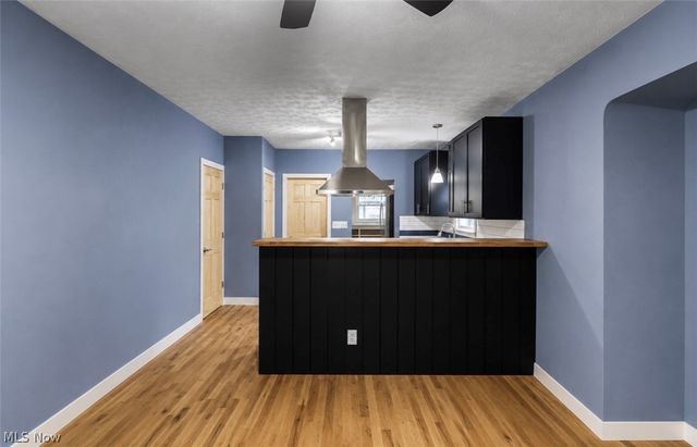 2127 Marlindale Road, Cleveland Heights, OH 44118