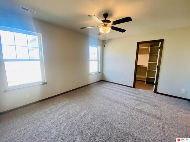 112 W Ida Lane, Lincoln, NE 68523