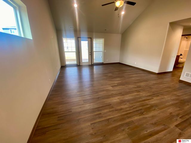 112 W Ida Lane, Lincoln, NE 68523