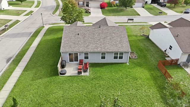 11204 Wirra Wirra Hill, Roanoke, IN 46783