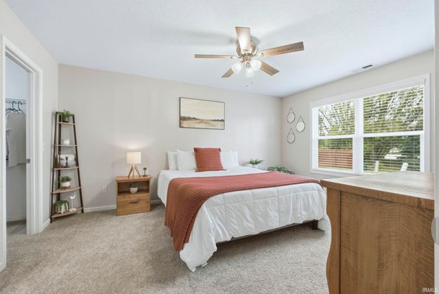 11204 Wirra Wirra Hill, Roanoke, IN 46783