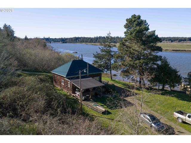 56358 Rusty Road, Bandon, OR 97411