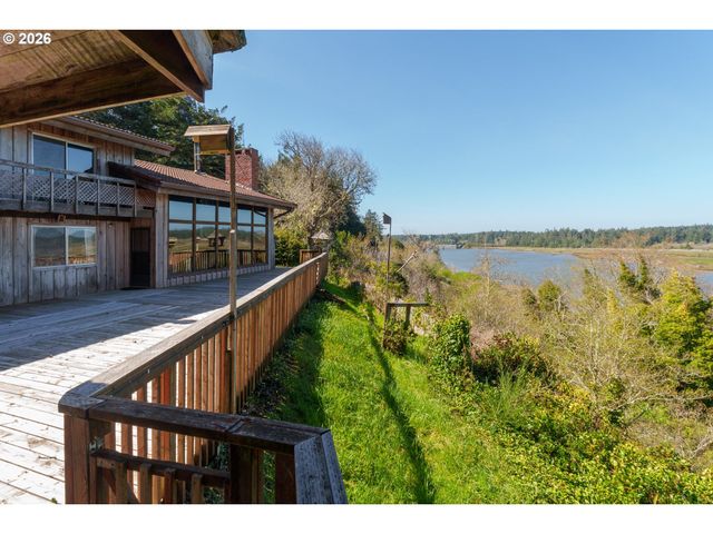 56358 Rusty Road, Bandon, OR 97411
