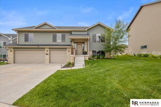 6510 Grays Peak Drive, Lincoln, NE 68521