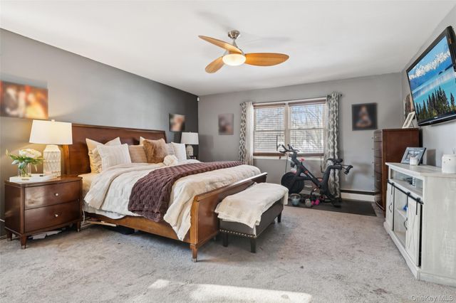 7 Gary Street, Port Jefferson Station, NY 11776