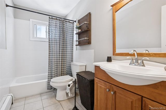 7 Gary Street, Port Jefferson Station, NY 11776