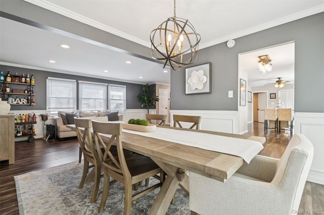 7 Gary Street, Port Jefferson Station, NY 11776