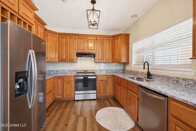 7941 Lanai Street, Diamondhead, MS 39525