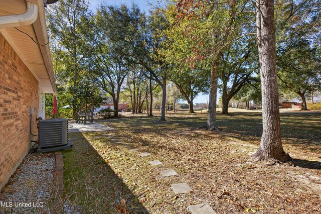 7941 Lanai Street, Diamondhead, MS 39525