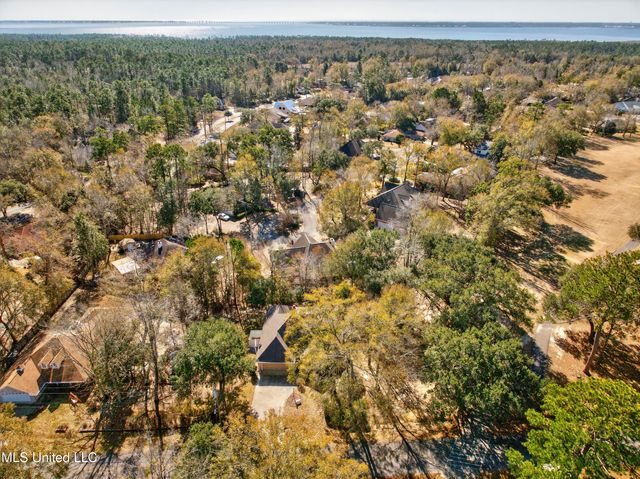 7941 Lanai Street, Diamondhead, MS 39525