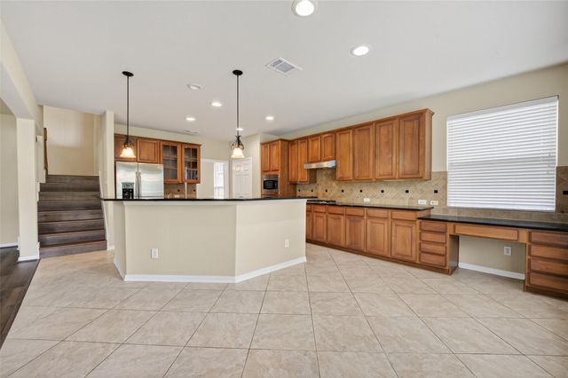 6826 Sorrelwood Lane, Sugar Land, TX 77479