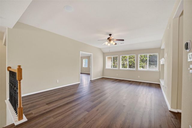 6826 Sorrelwood Lane, Sugar Land, TX 77479