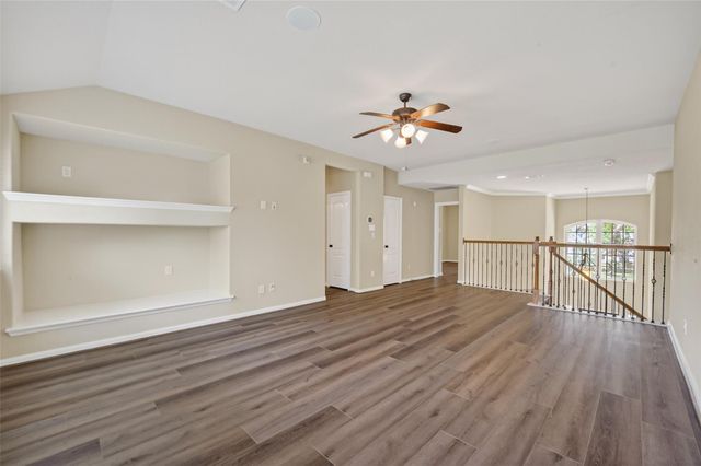 6826 Sorrelwood Lane, Sugar Land, TX 77479