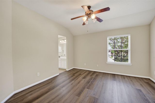 6826 Sorrelwood Lane, Sugar Land, TX 77479
