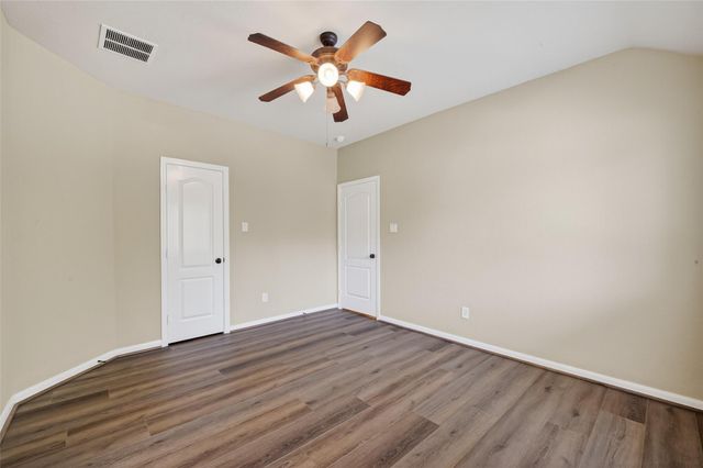 6826 Sorrelwood Lane, Sugar Land, TX 77479