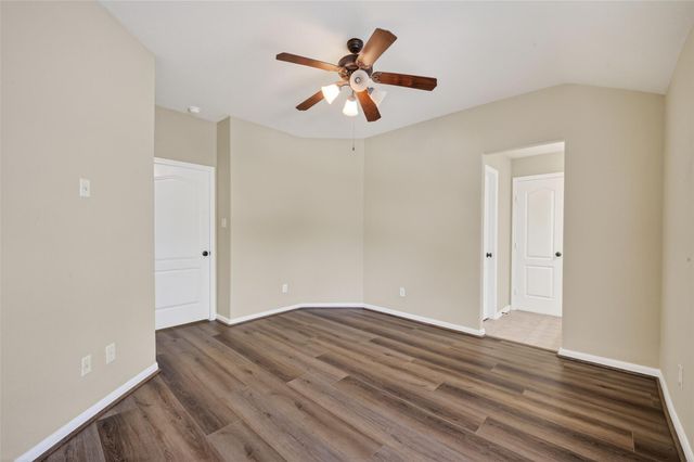 6826 Sorrelwood Lane, Sugar Land, TX 77479