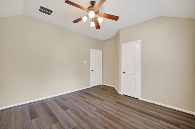 6826 Sorrelwood Lane, Sugar Land, TX 77479