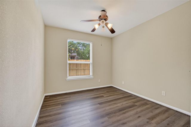 6826 Sorrelwood Lane, Sugar Land, TX 77479