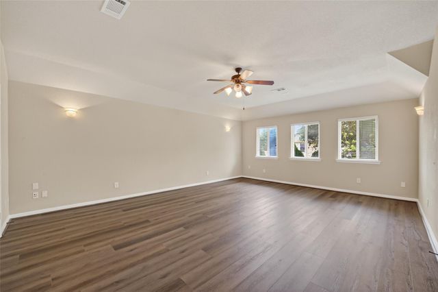 6826 Sorrelwood Lane, Sugar Land, TX 77479