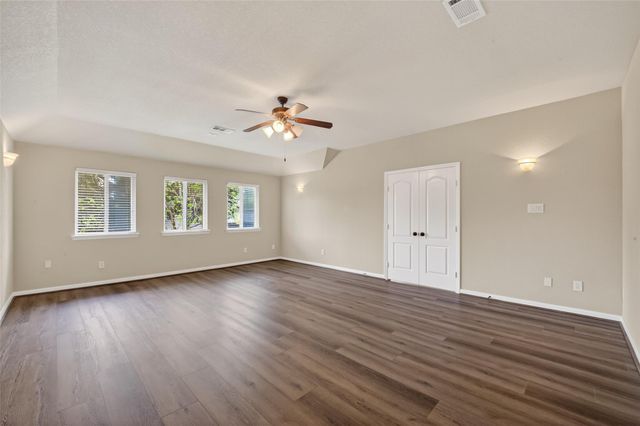 6826 Sorrelwood Lane, Sugar Land, TX 77479
