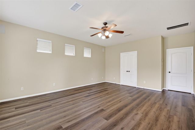6826 Sorrelwood Lane, Sugar Land, TX 77479