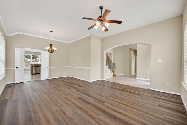 6826 Sorrelwood Lane, Sugar Land, TX 77479