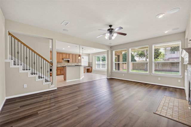 6826 Sorrelwood Lane, Sugar Land, TX 77479