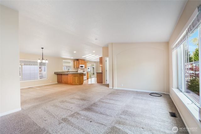 14727 43rd Avenue NE #126, Marysville, WA 98271