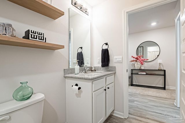 8654 Pathstone Blvd, Pensacola, FL 32526