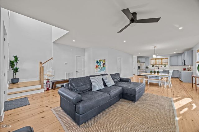 221 Old Hickory Drive, Raleigh, NC 27603