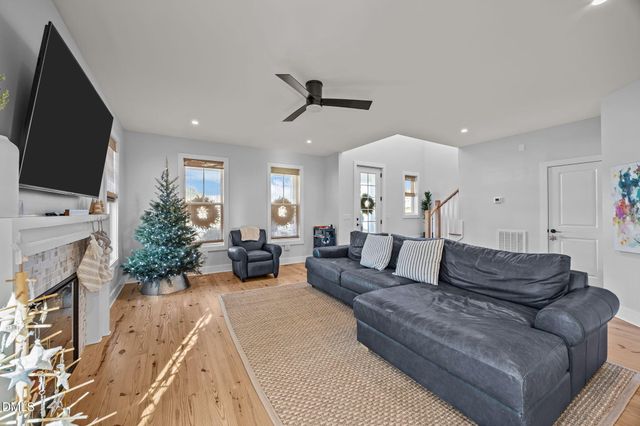 221 Old Hickory Drive, Raleigh, NC 27603